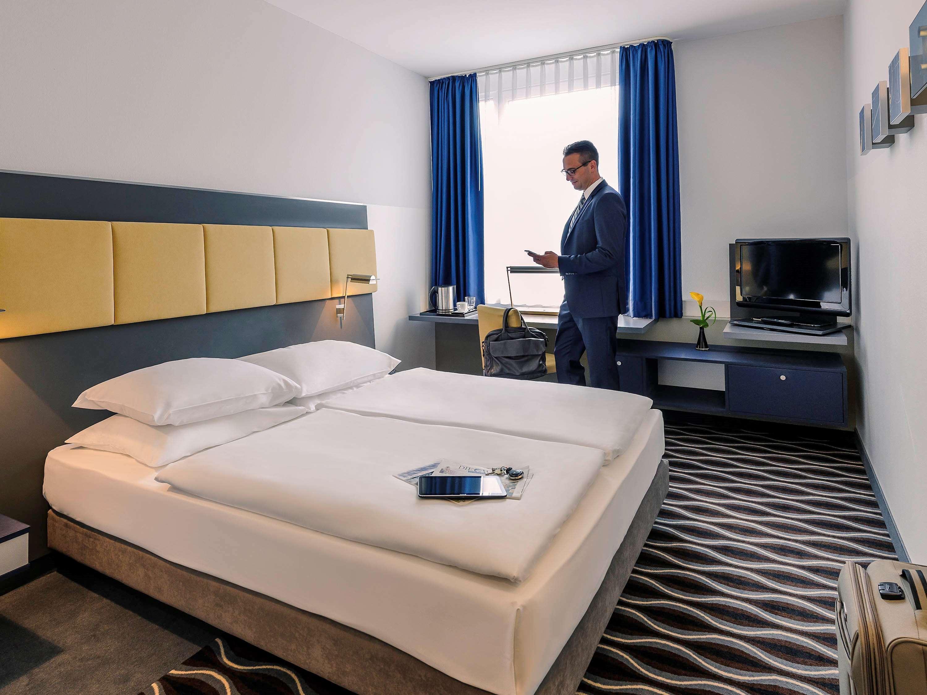 Mercure Frankfurt Helfmann-park Hotel 4*