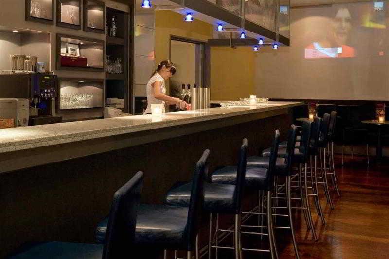 Mercure Frankfurt Helfmann-park Hotel 4*