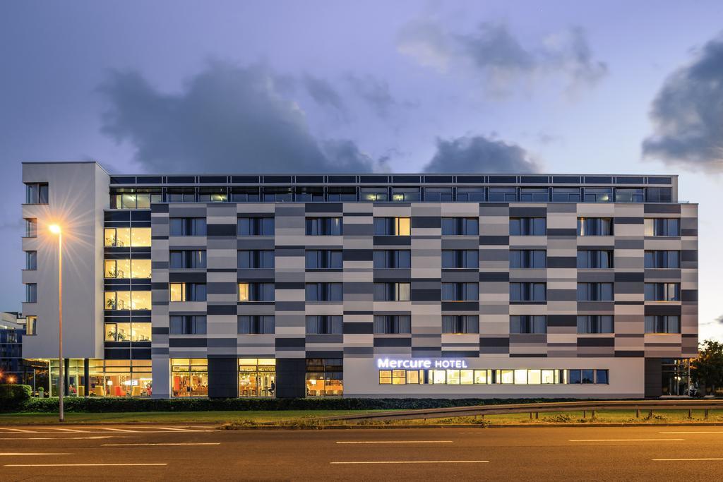 Hotel Mercure Frankfurt Helfmann-park 4*